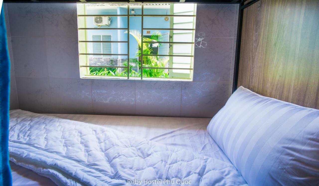 Ruby Phu Quoc Hostel Kültér fotó