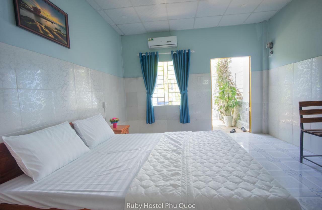 Ruby Phu Quoc Hostel Kültér fotó