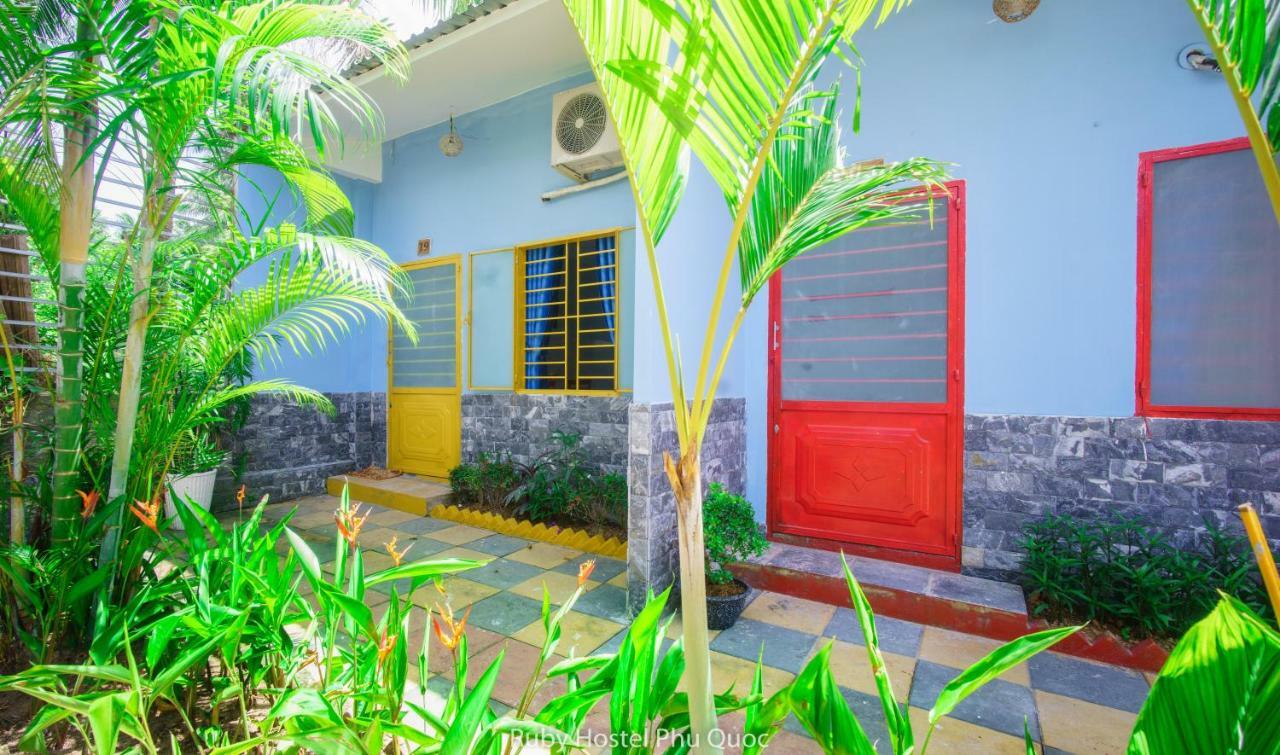 Ruby Phu Quoc Hostel Kültér fotó
