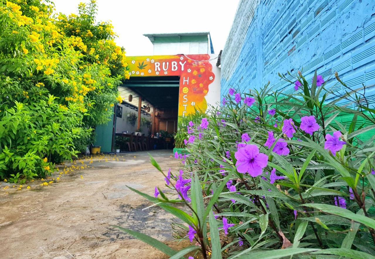 Ruby Phu Quoc Hostel Kültér fotó