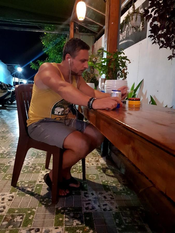 Ruby Phu Quoc Hostel Kültér fotó